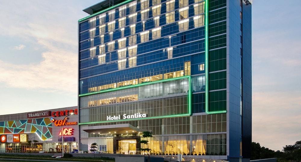 Hotel Santika Gresik Eksteriør bilde