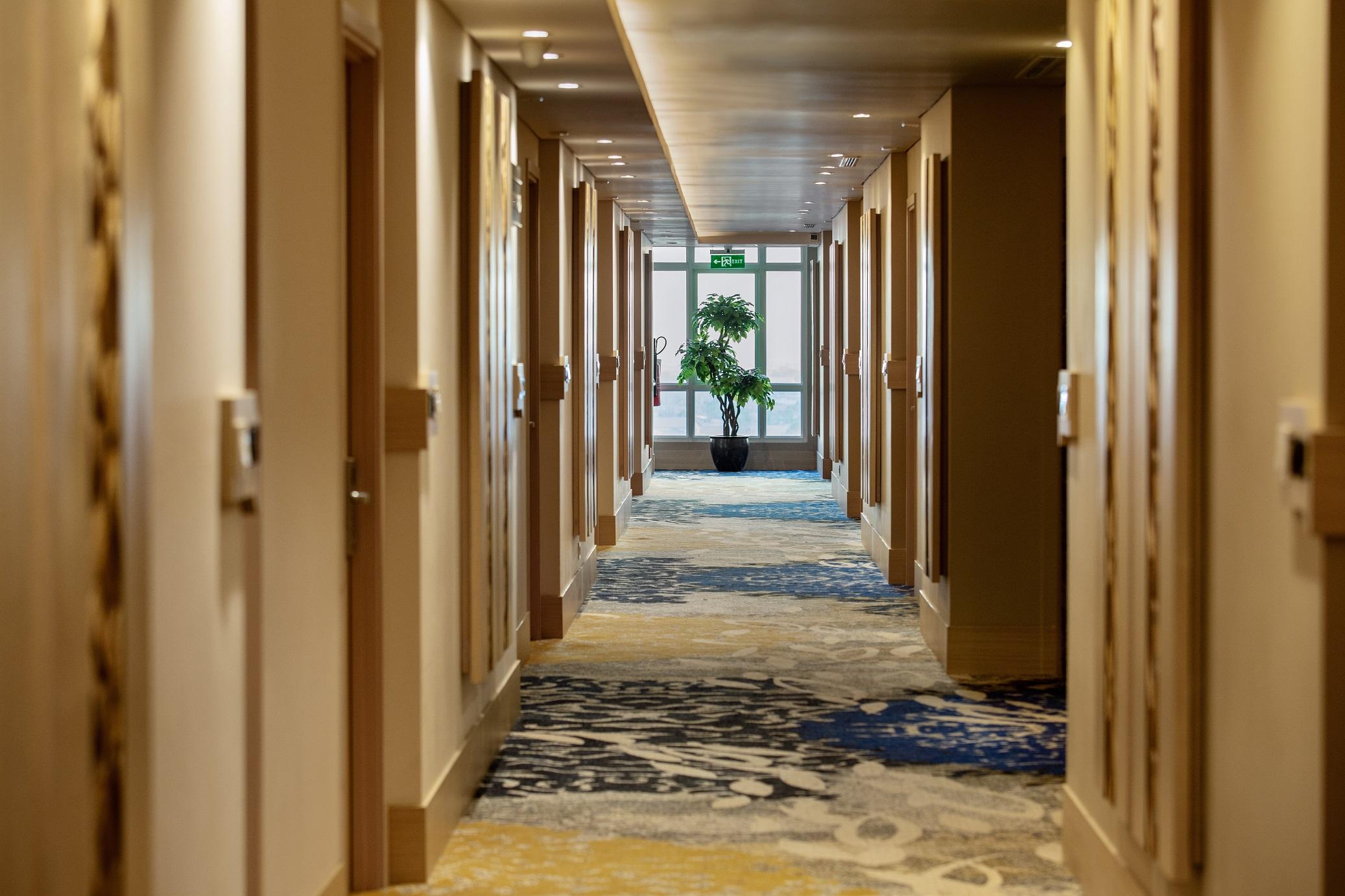 Hotel Santika Gresik Eksteriør bilde