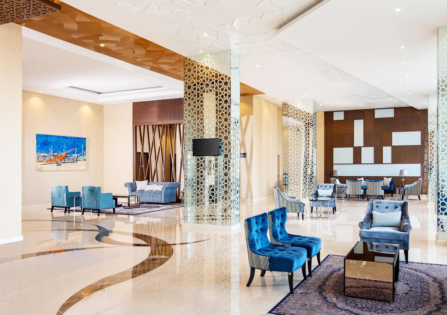 Hotel Santika Gresik Eksteriør bilde